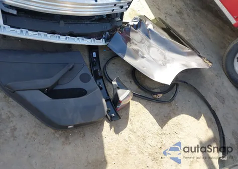 2024 Tesla Model Y Long Range Dual Motor All-Wheel Drive из США, поврежденный, VIN 7SAYGDEE8RF066873